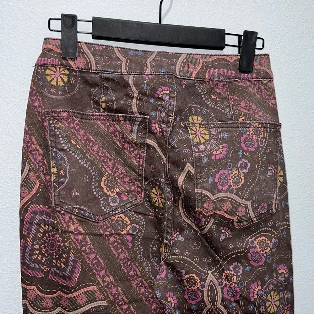 NWT Free People Just Float On Printed Flares Chocolate Combo 28 paisley purple - Picture 10 of 10